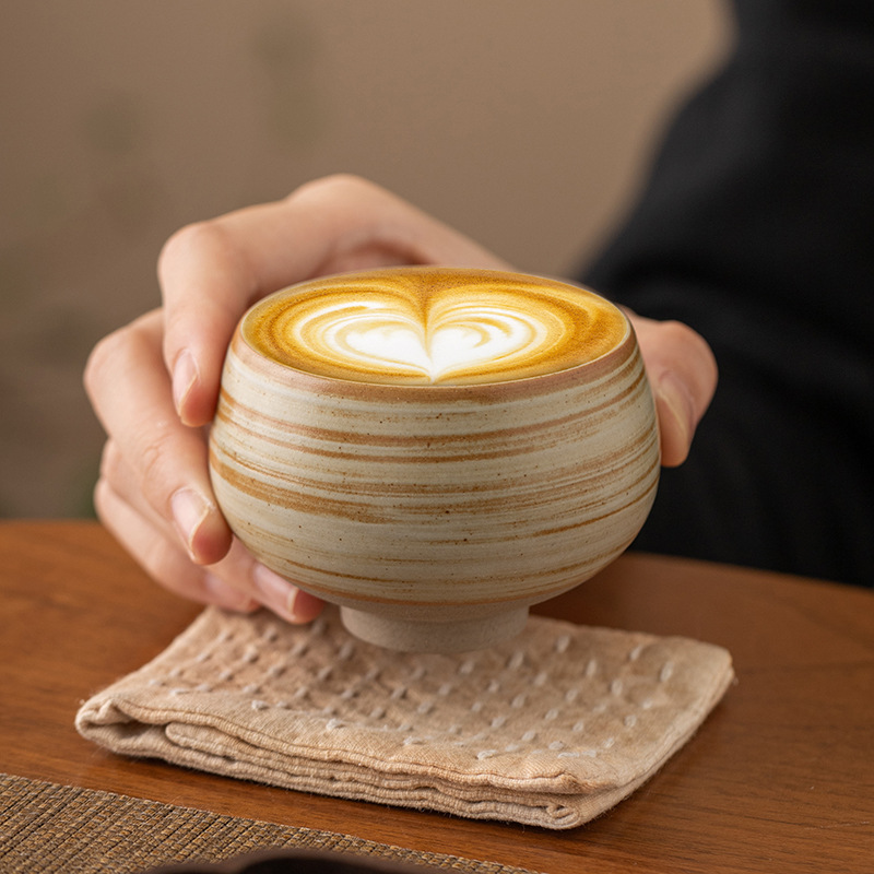Vintage espressokop met nisont - Coffee Tea Essentials recensie en prijs